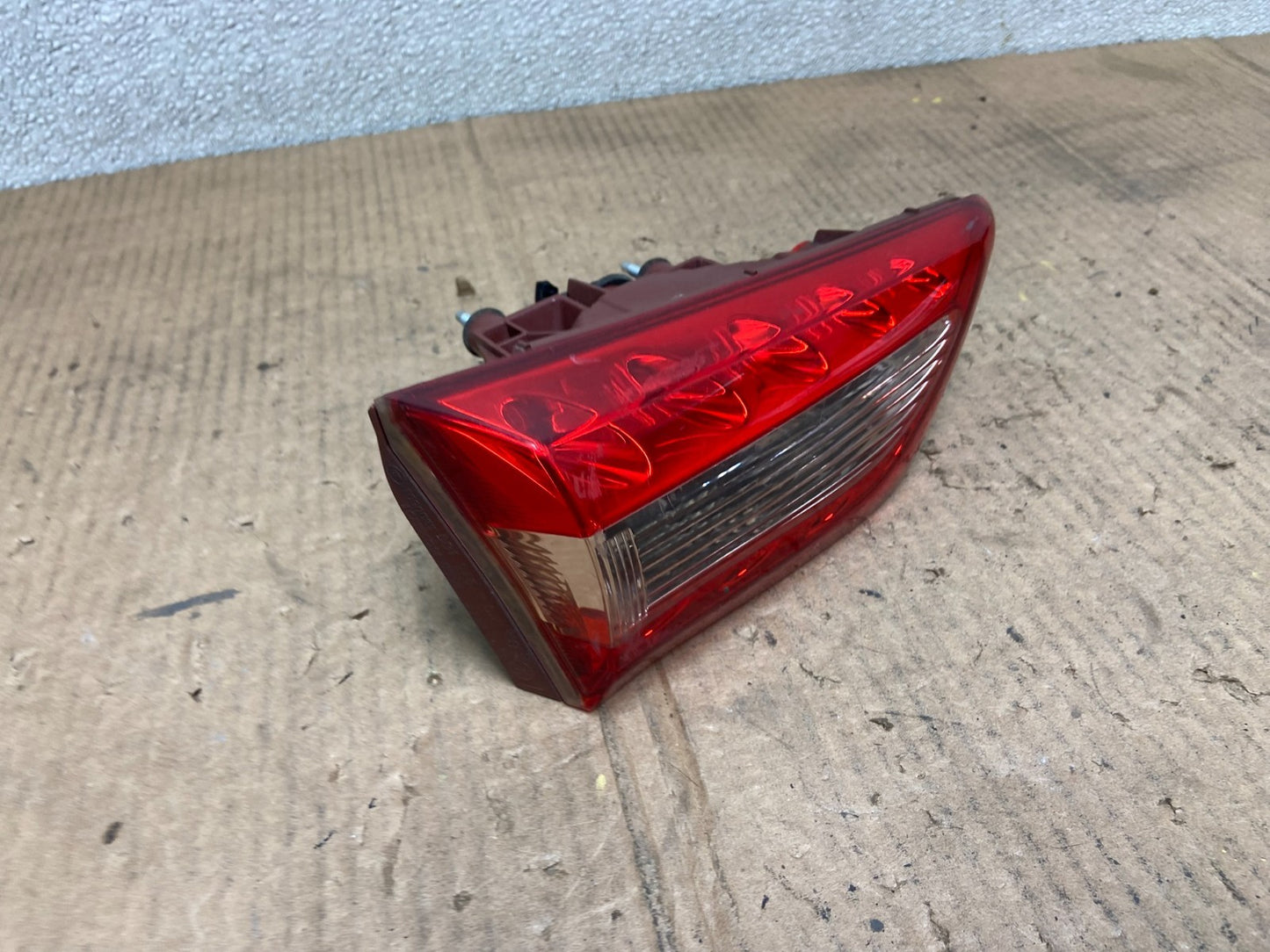 2009-2017 Infiniti FX35 FX50 QX70 Left Driver LH  Inner Tail Light Oem AA65782