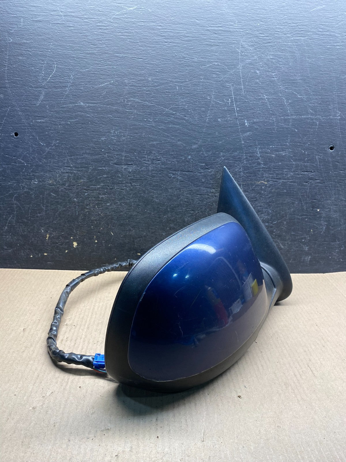 2003-2006 Chevrolet Tahoe Right Passenger Turn Signal View Door Mirror AI5362 DW1
