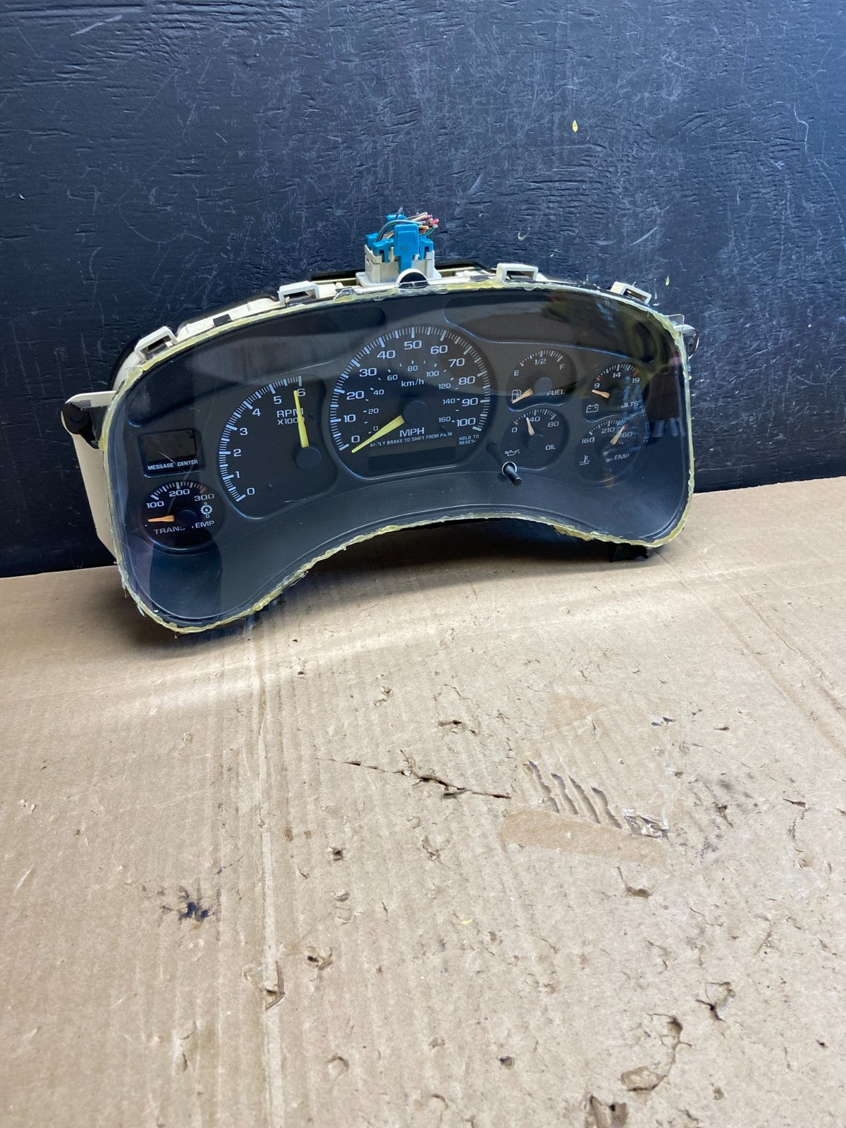1999 to 2002 Chevrolet Silverado Sierra Cluster Gauge Speedometer ECM ae1890 DG0