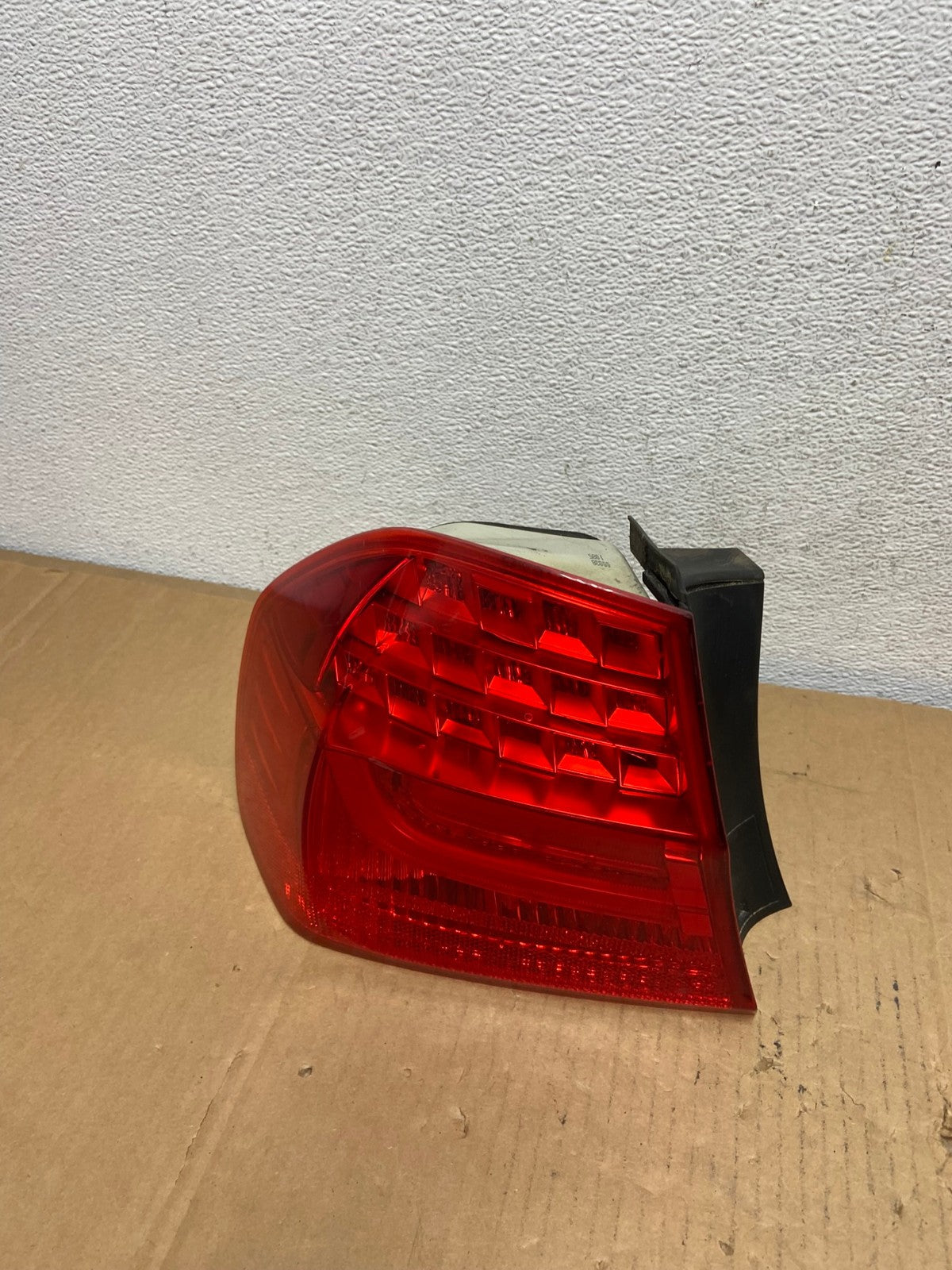 2009 2010 BMW 323i 325i 328i 335i 3 Series Left Driver Tail Light AD0849 LK0