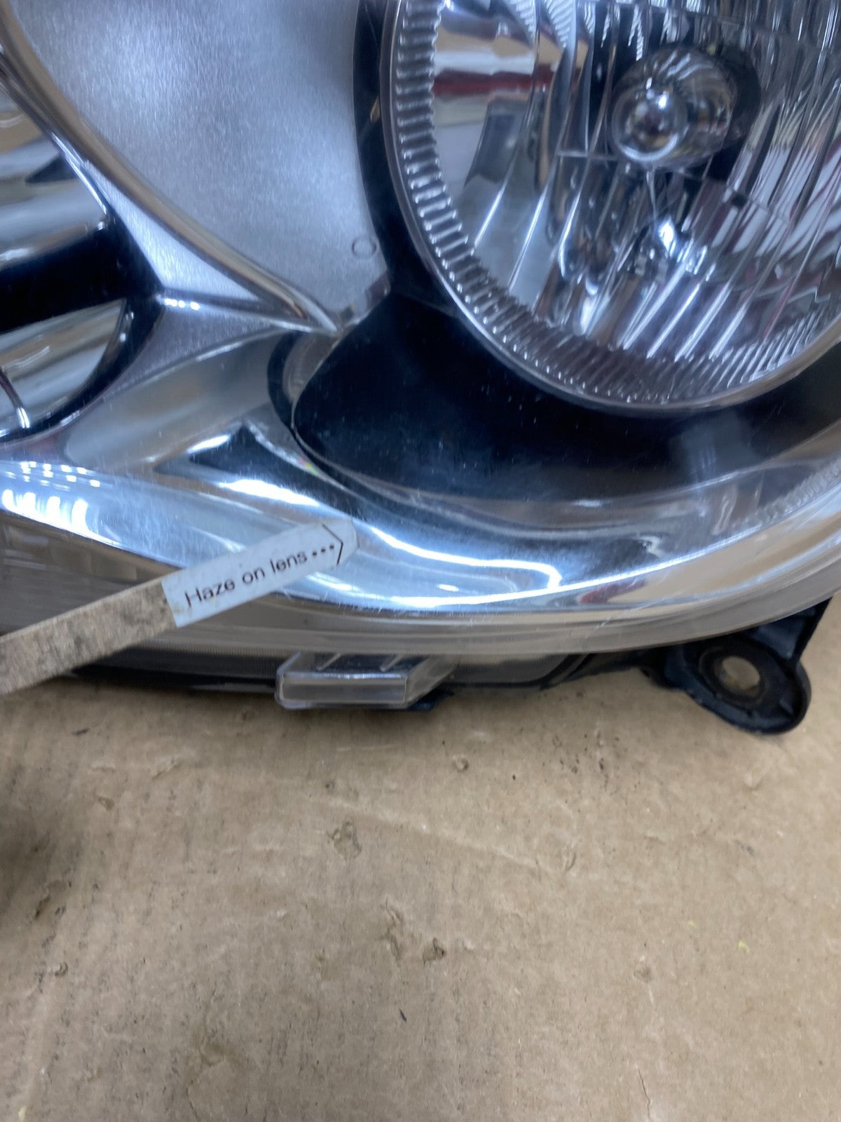 2011 to 2013 Dodge Durango Left Driver LH Side Headlight AF7374 DW4