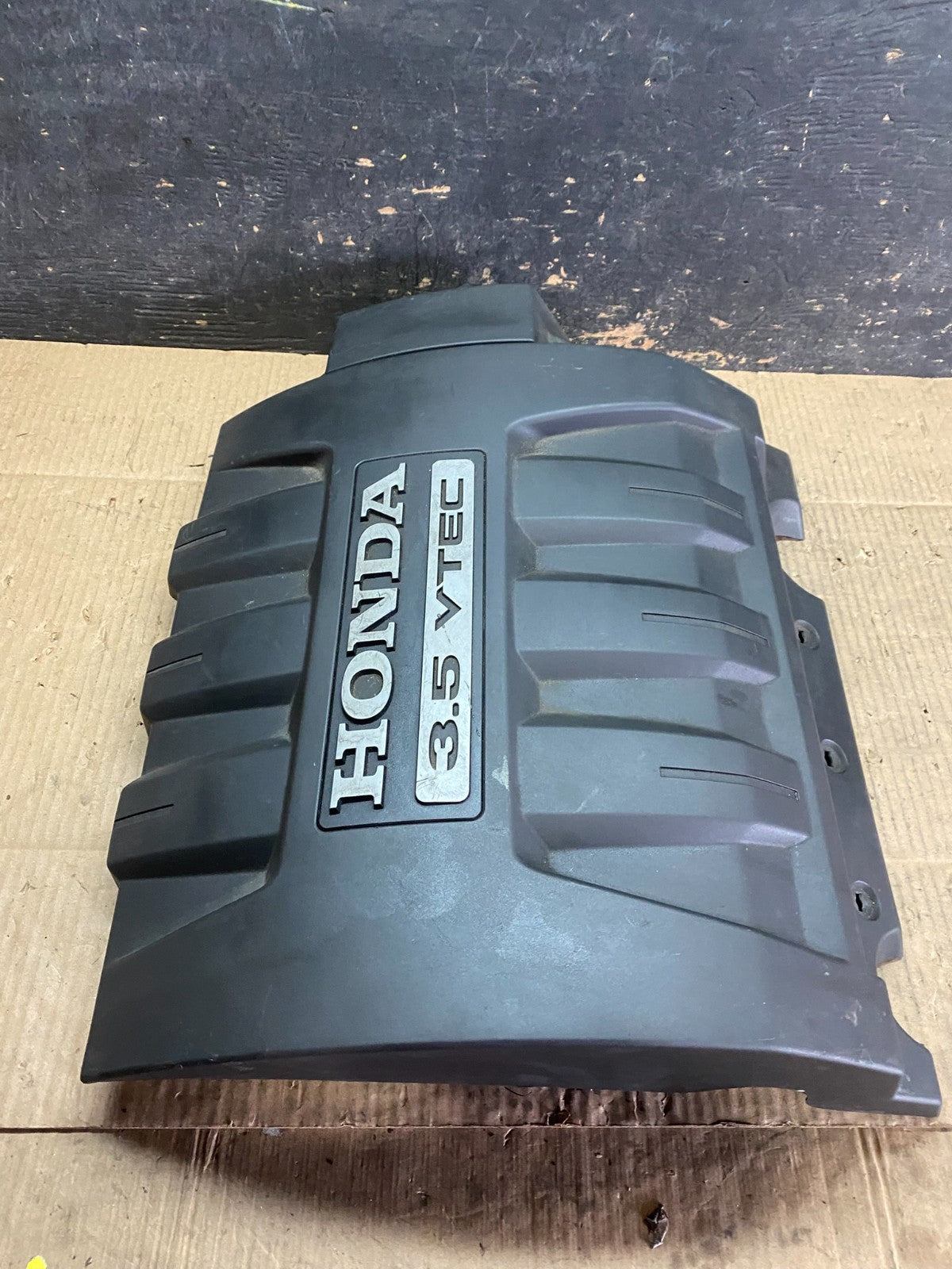 2006 to 2008 Honda Pilot Black Engine Cover 3.5L T9458 DG2