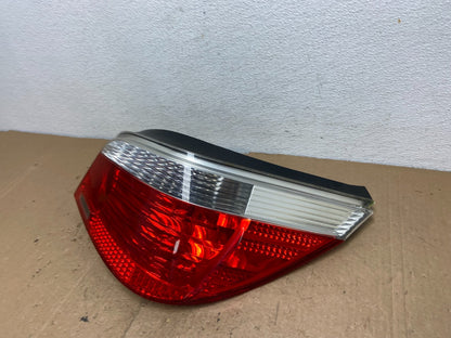2004 - 2007 BMW 5 Series E60 Right Passenger RH Side Tail Light AC7358 DW1