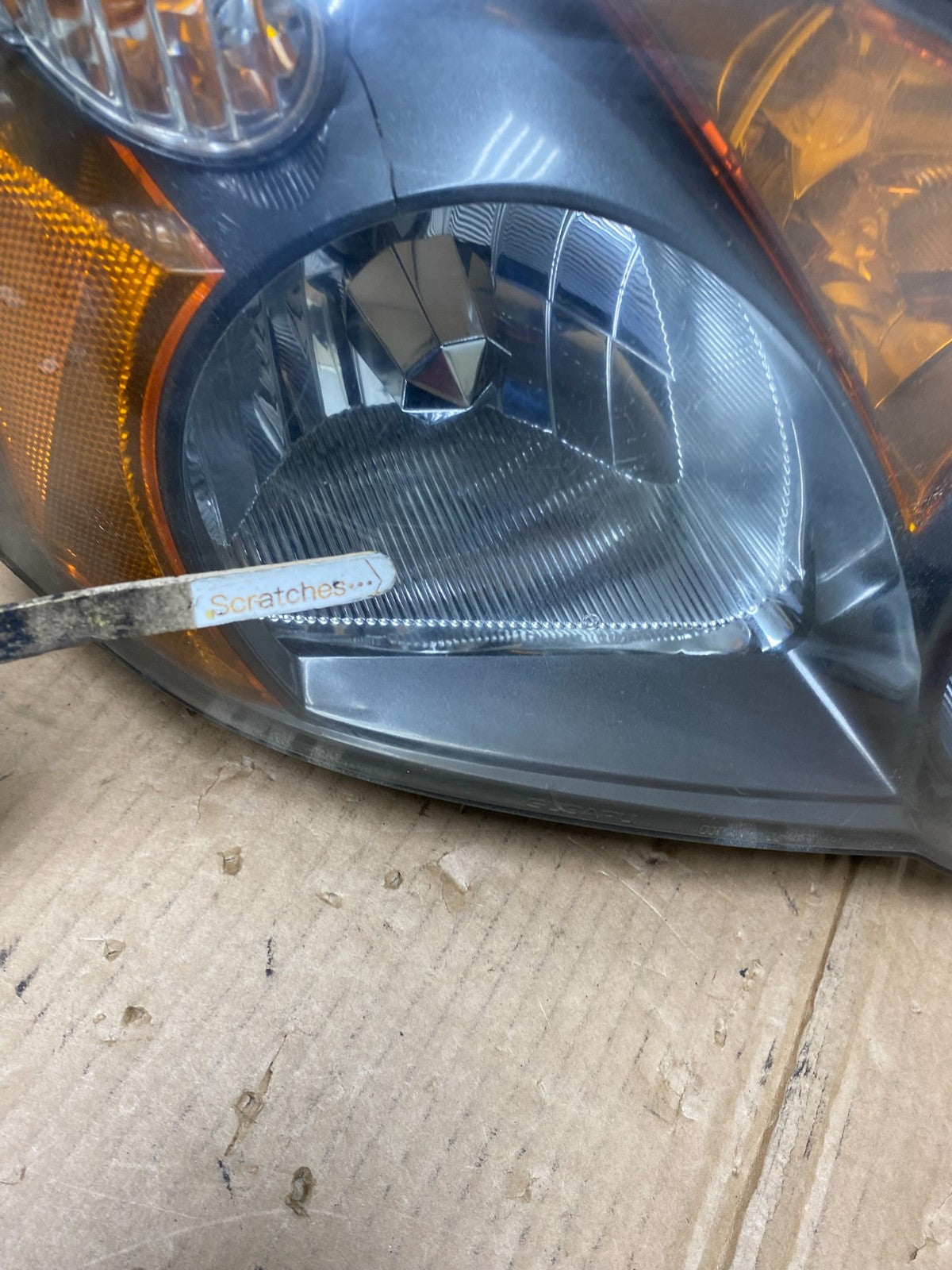 2004 to 2005 Subaru Impreza Right Passenger Side Halogen Headlight AI4474 DW3