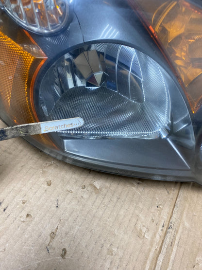 2004 to 2005 Subaru Impreza Right Passenger Side Halogen Headlight AI4474 DW3