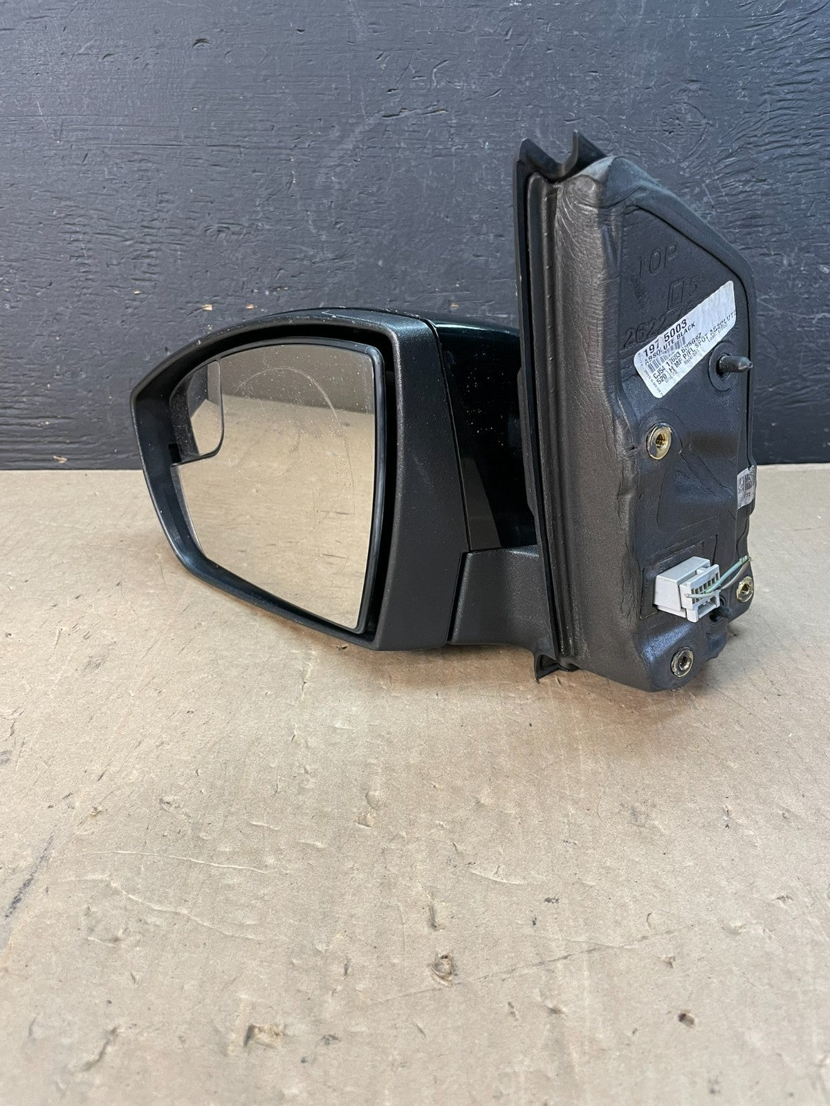 2013 - 2016 Ford Escape Left Driver LH Power Door Mirror AD5831 DW2