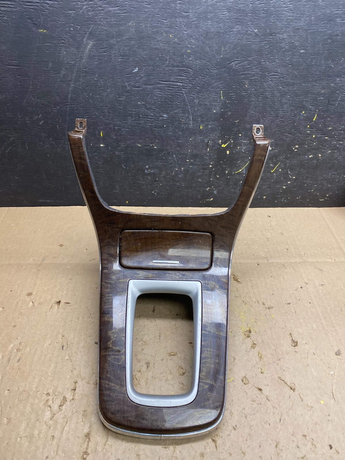 2013 to 2016 Nissan Sentra Center Console Shifter Floor Trim Bezel U5054 DG0