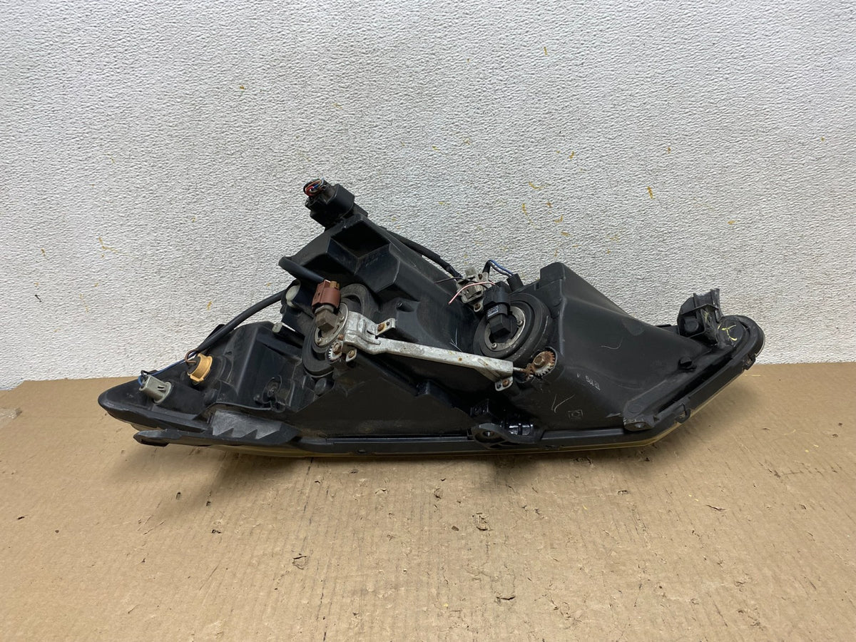 Halogen 2007-2009 Mitsubishi Outlander Right Passenger Headlight AH5968 DW6