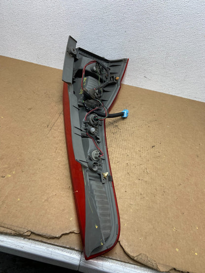 2007 - 2011 Honda Cr-v Crv Right Passenger Rh Side Tail Light Oem AC3229 DW8