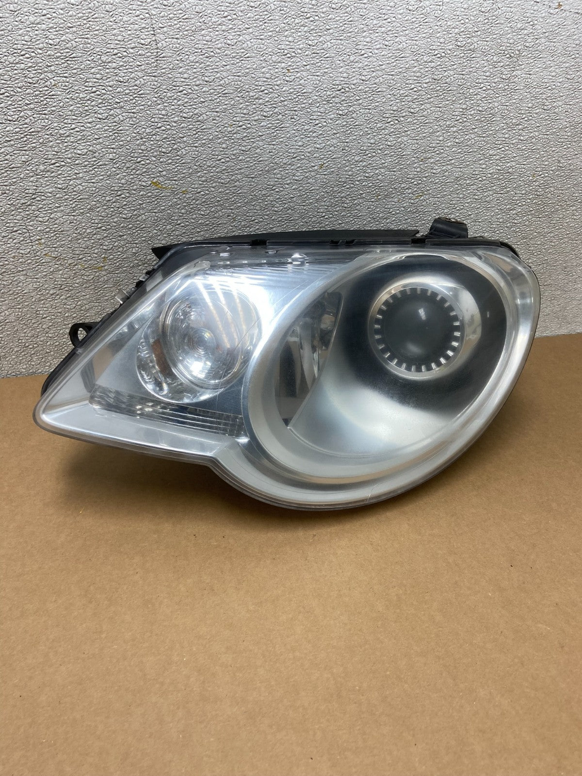 2007 to 2011 Volkswagen Eos Left Driver LH Side Xenon Headlight Oem Z6543 DW0