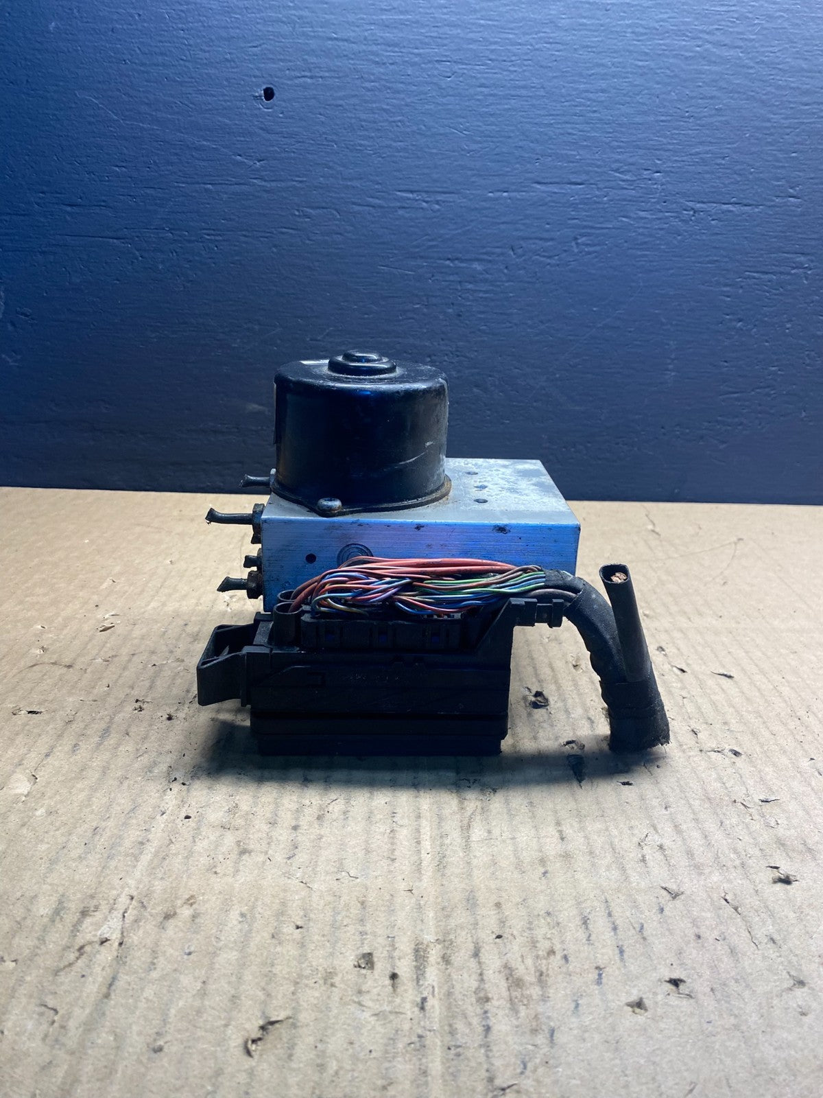 2006 - 2007 Mercedes C280  ABS Anti Lock Brake Pump Module a2035454732 ab4351 DG2