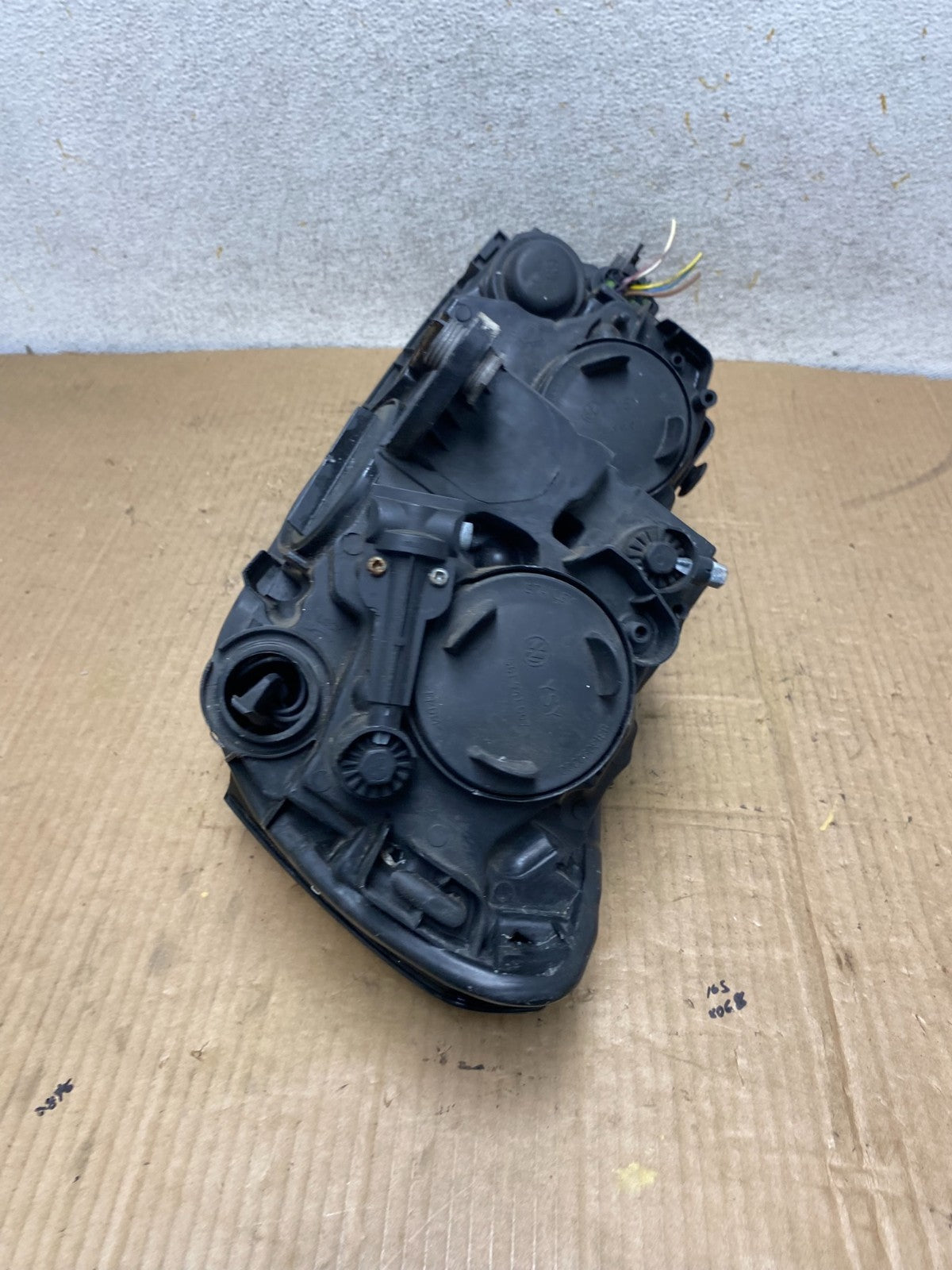 2012-2015 Volkswagen Passat Right Passenger RH Halogen Headlight AI8073 DW6