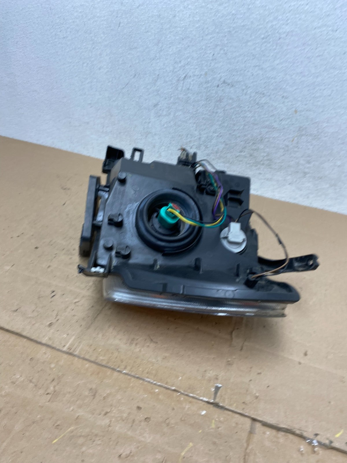 2012 to 2021 Nissan NV1500 NV2500 NV3500 Right Passenger Headlight AE6089 DW8