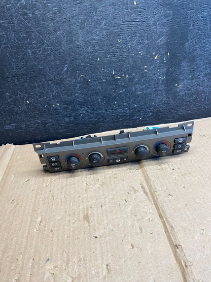 2002 - 2005 Bmw 745i E65 E66 A/C Heater Climate Control Panel AI2786 DG0