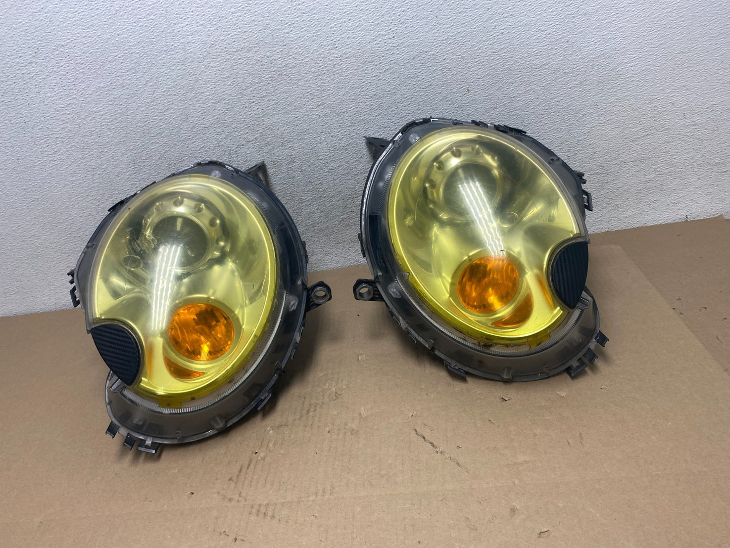 2007 to 2013 Mini Cooper Left+Right Side Headlights Xenon HID AG5740 DW0