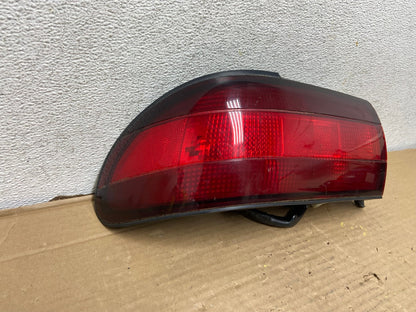 1993 to 1997 Geo Prizm Left Driver Right Side Tail Light AG9284 LK1