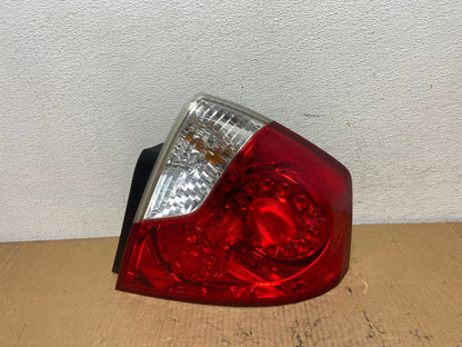 2006 2007 Infiniti M35 M35X M45 Right Passenger Side Tail Light AD1141 LK0