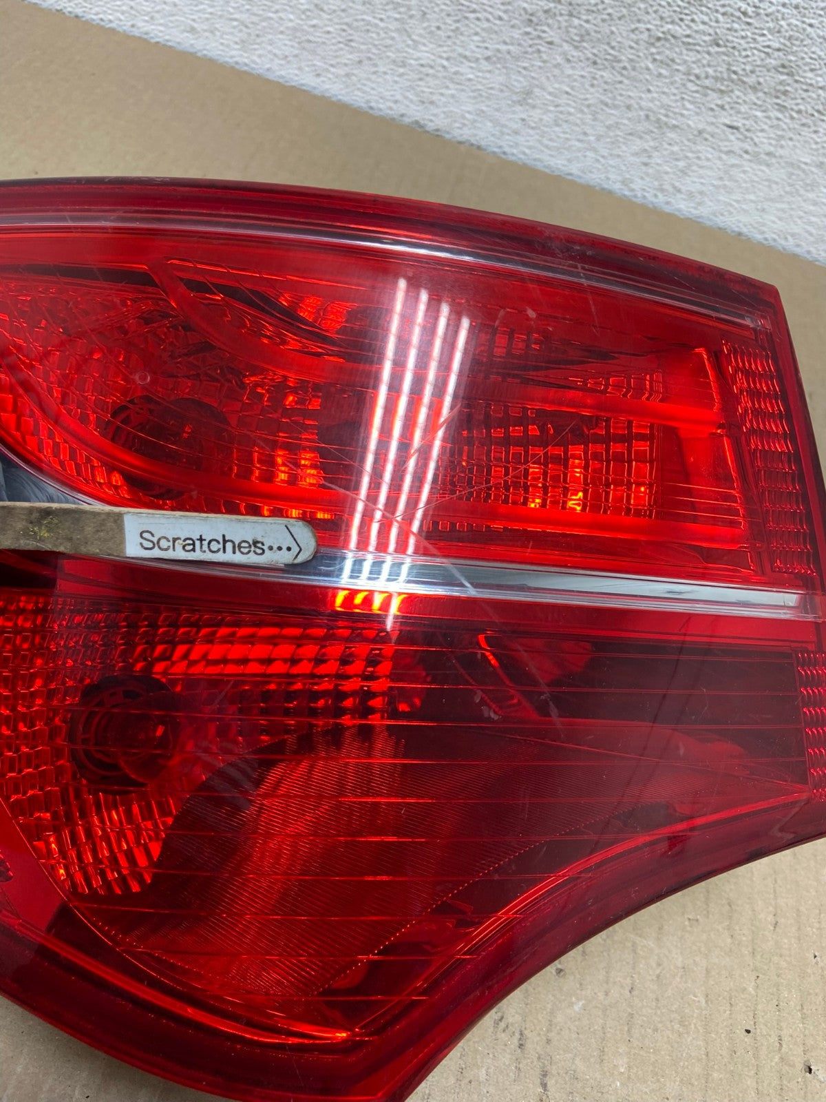 2013-2016 Hyundai Santa Fe Left Driver LH Side Tail Light AE9516 LK3