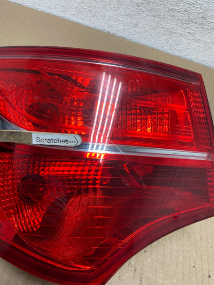 2013-2016 Hyundai Santa Fe Left Driver LH Side Tail Light AE9516 LK3