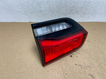 2014-2018 Jeep Grand Cherokee Right Passenger Inner Tail Light AF9723 DW2