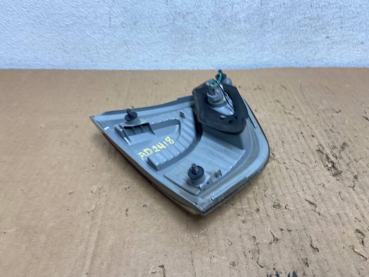 2013 to 2016 Nissan Pathfinder Right Passenger Inner Tail light AD2418 LK5