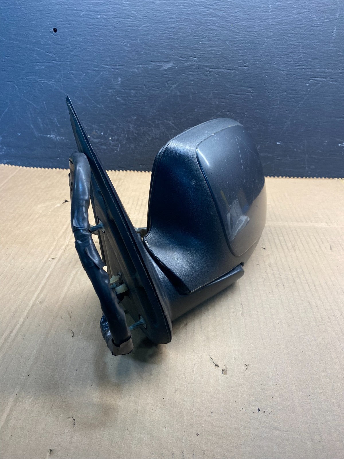 2003-2006 Chevrolet Tahoe Suburban Left Driver LH Turn Door Mirror AC7875 DG1