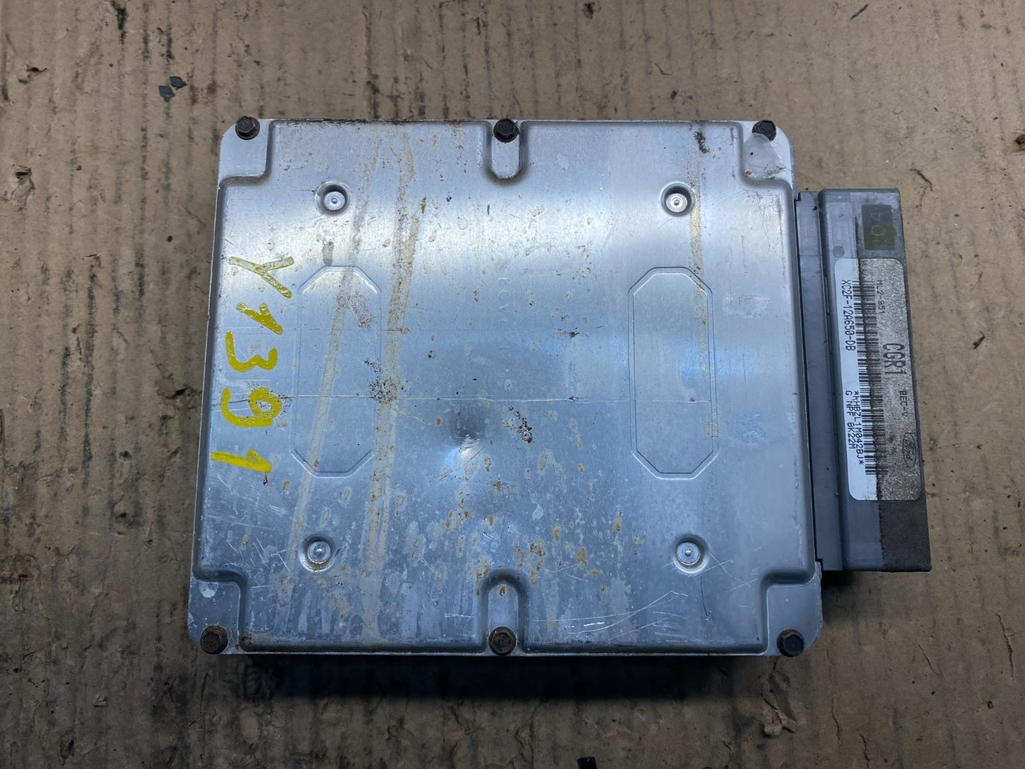 1999 Ford Van E150 E250 4.2L Engine Computer Ecm Ecu XC2F-12A650-DB y1391 DG1