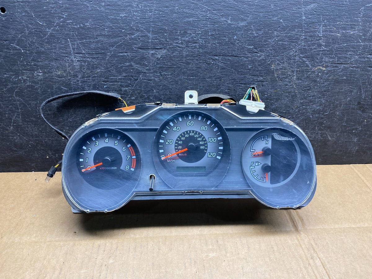 2002-2004 Nissan Xterra Frontier Cluster Speedometer Instrument AI9725 DG0