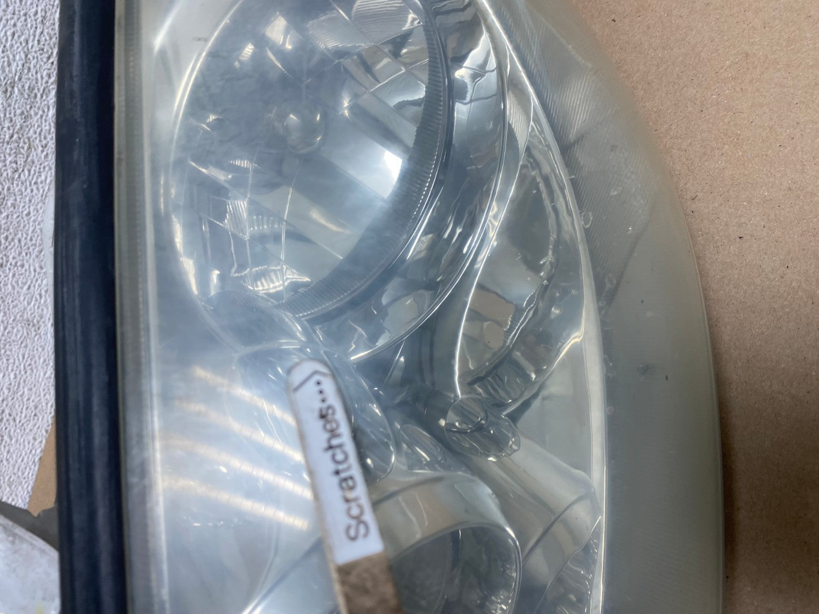 2005 to 2006 Toyota Camry Left Driver LH Halogen Headlight AF2986 LK3
