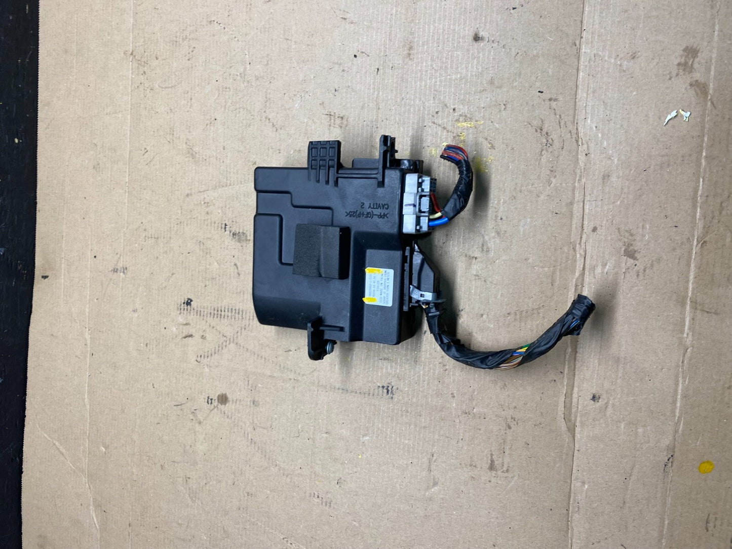 2006-2014 Kia Sedona Entourage Power Sliding Door Control Module N7380 DG0