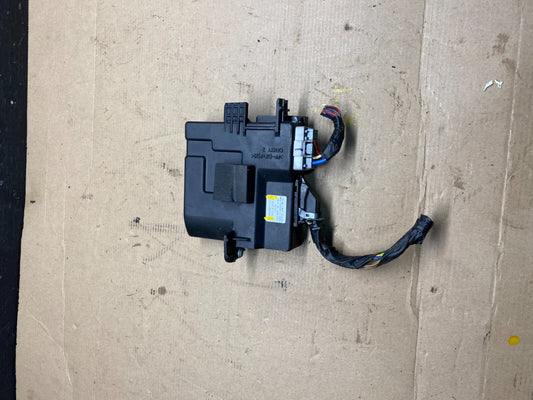 2006-2014 Kia Sedona Entourage Power Sliding Door Control Module N7380 DG0