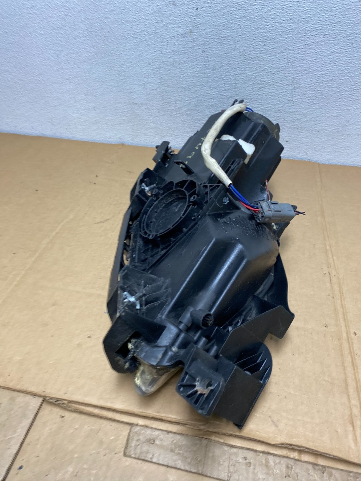 Halogen 2007 2008 2009 Mazda CX-7 Left Driver Headlight AC7498 DW6