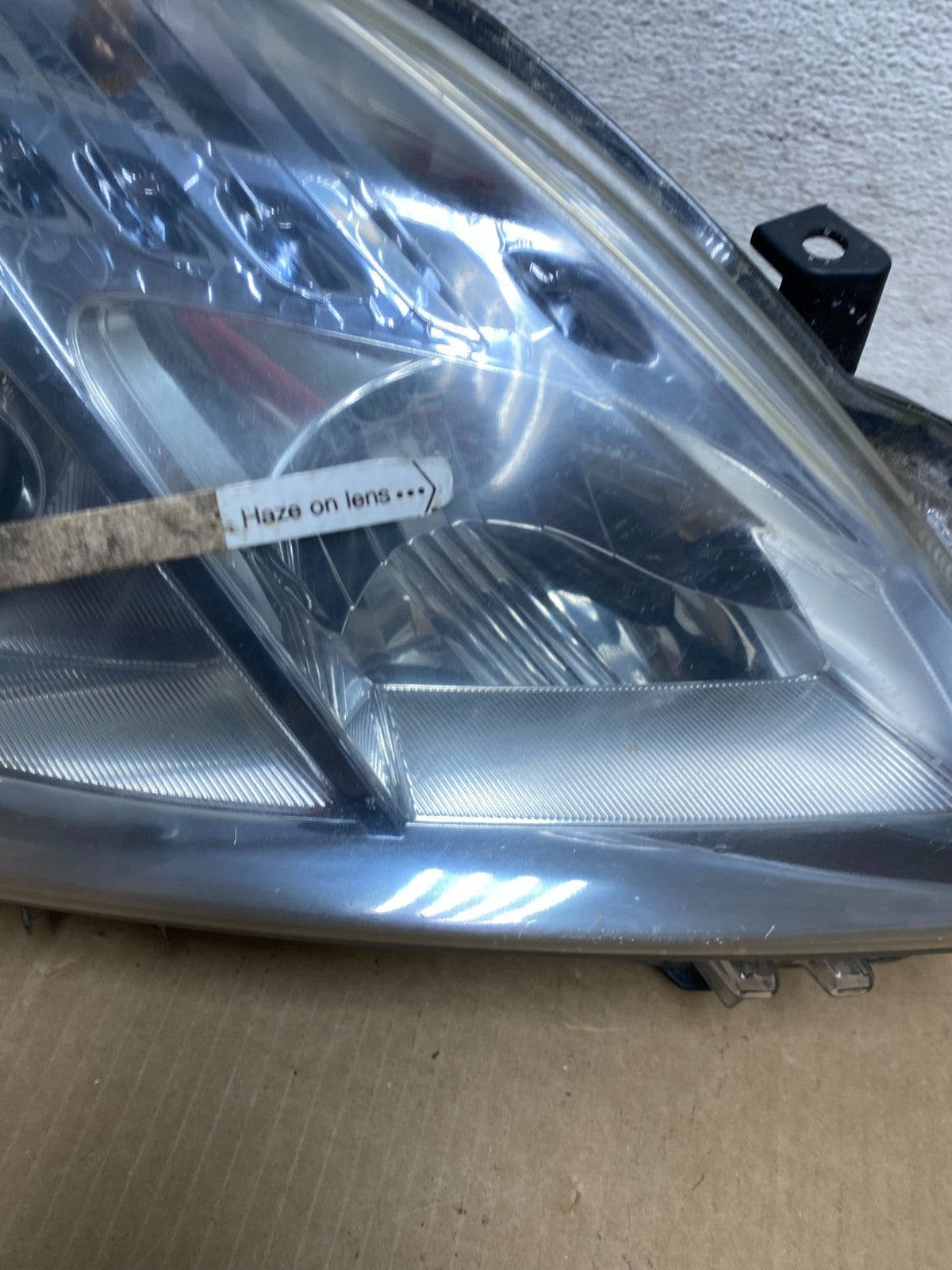 2010 - 2011 Toyota Prius Right Passenger Rh Blue Halogen Headlight AF9500 DW4
