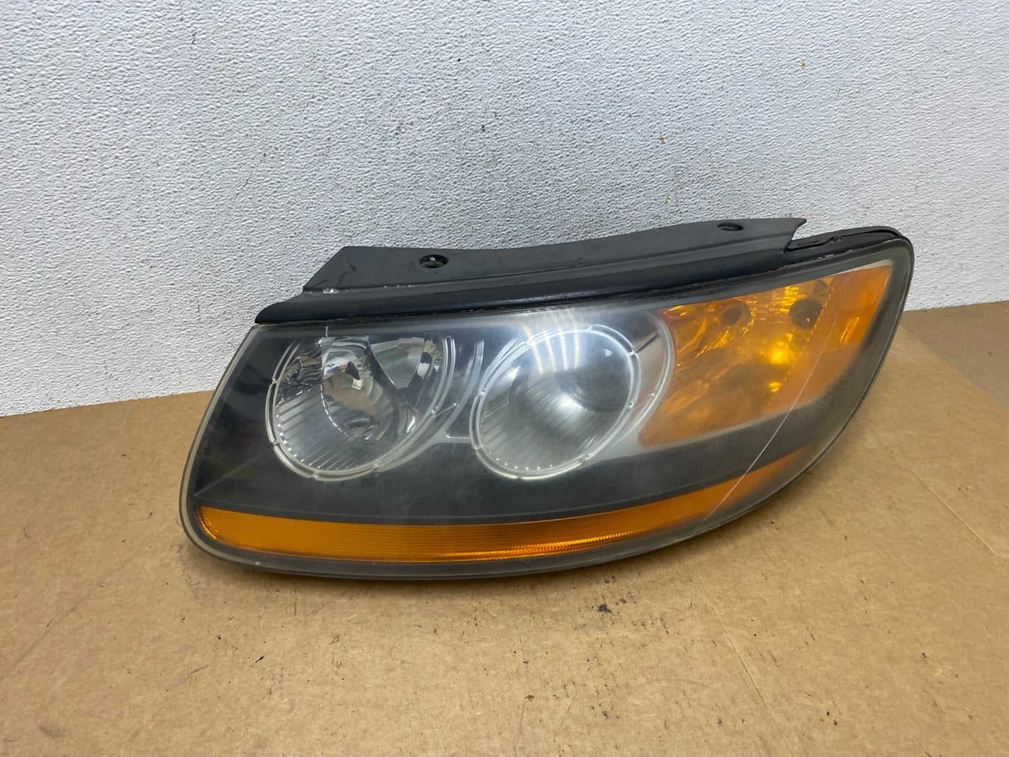 2007 2008 2009 Hyundai Santa Fe Left Driver LH Halogen Headlight AE3249 DW0