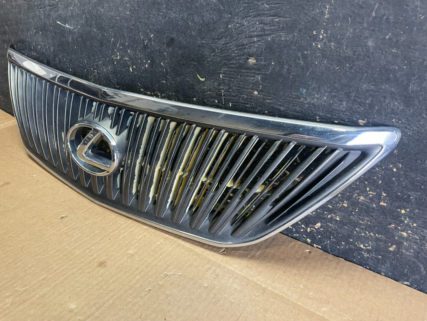 2004-2009 Lexus RX350 RX330 Front Grill Grille OEM AB3019 DG2