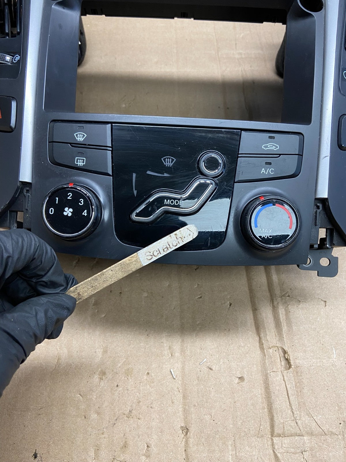2011 - 2014 Hyundai Sonata Center Radio Climate Control Air Vent Bezel AD7105 DG2