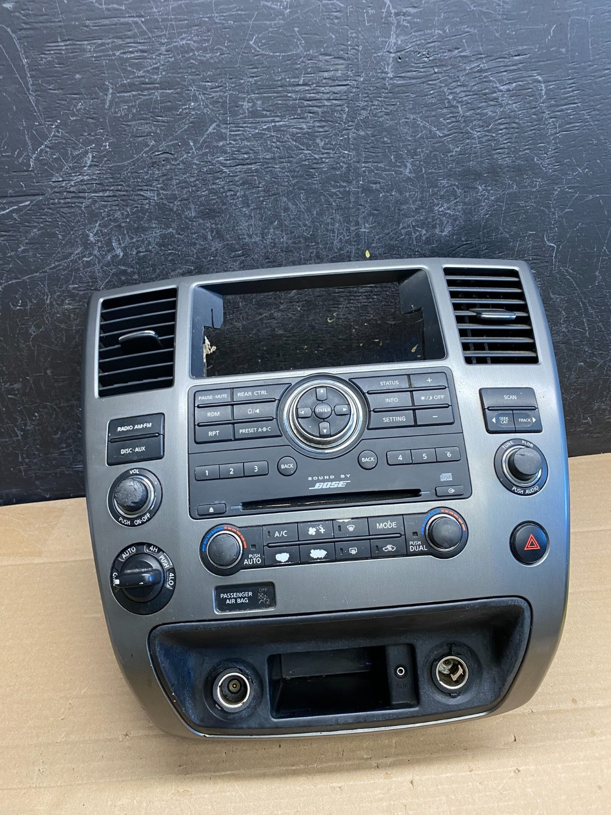 2008 to 2015 Nissan Armada Radio A/C Heat Temperature Climate Control AG5218 DG0