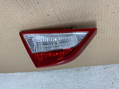 2011 2012 2013 2014 Hyundai Sonata Left Driver Inner Tail Light Oem L4847 DW0