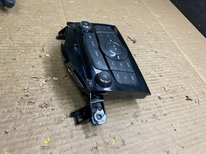 2012 - 2014 Chevrolet Cruze Climate Control A/C Panel V1554 DG1