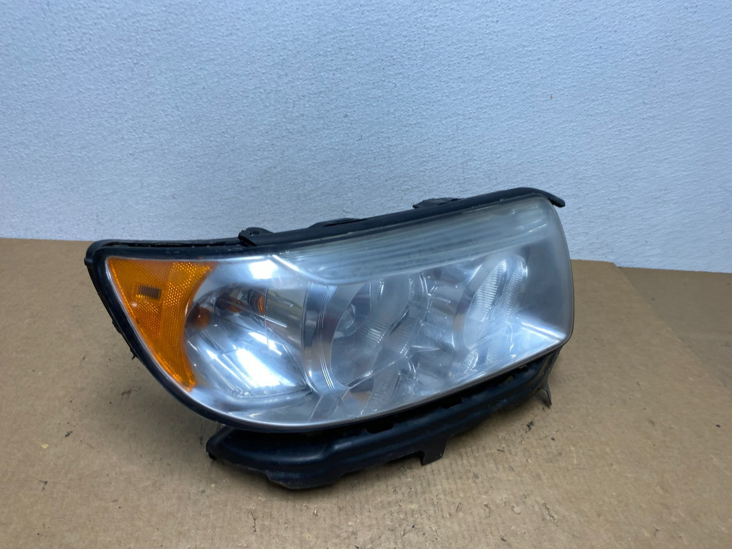 2006-2008 Subaru Forester Right Passenger Rh Headlight Halogen DEPO AC3406 DW2