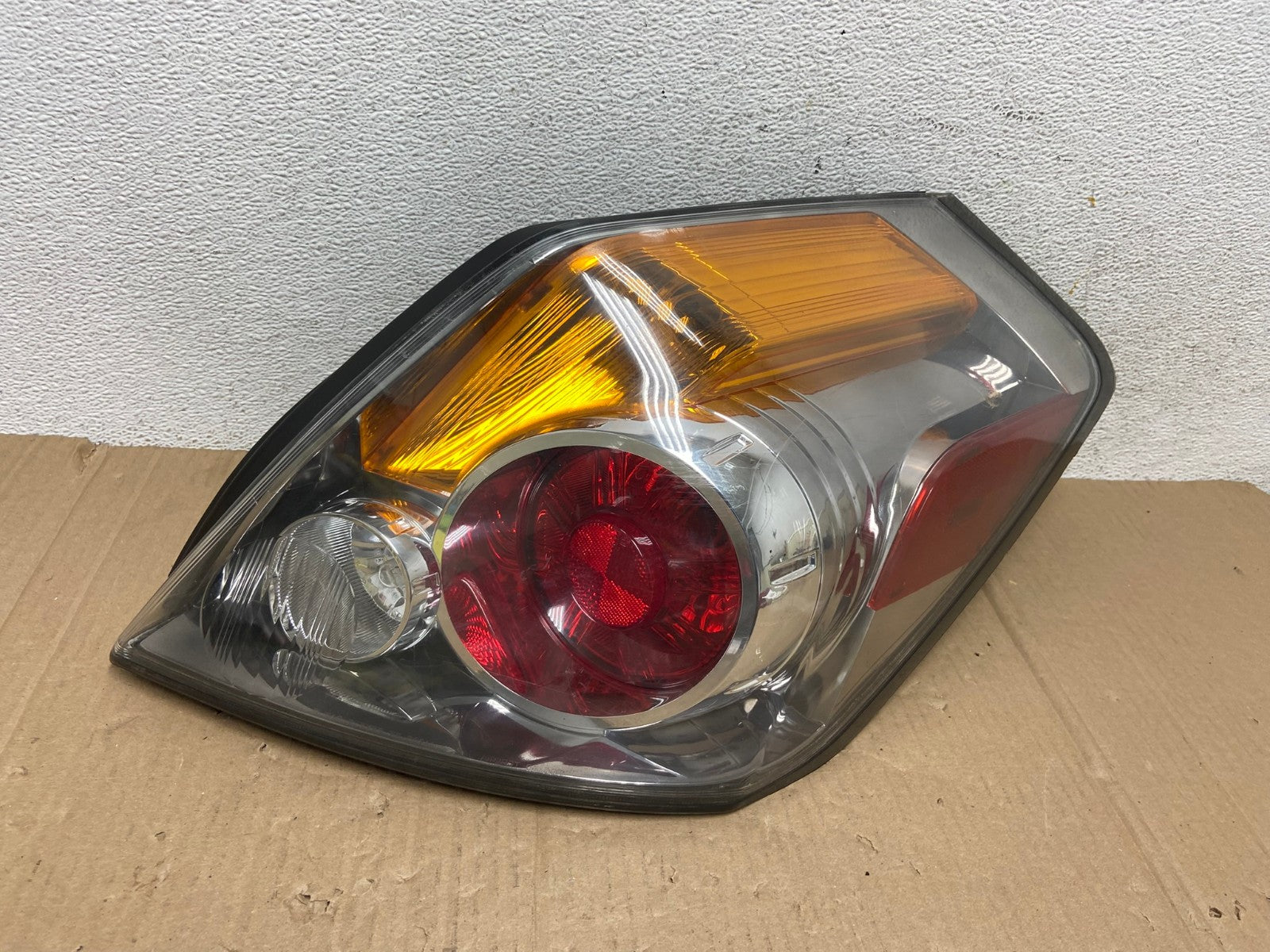 2007 to 2012 Nissan Altima Right Passenger Rh Side Tail Light AE8973 LK0