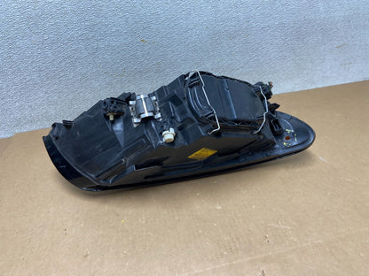 2007-2010 Volvo C30 Left Driver LH Side Headlight Z6625 DW6