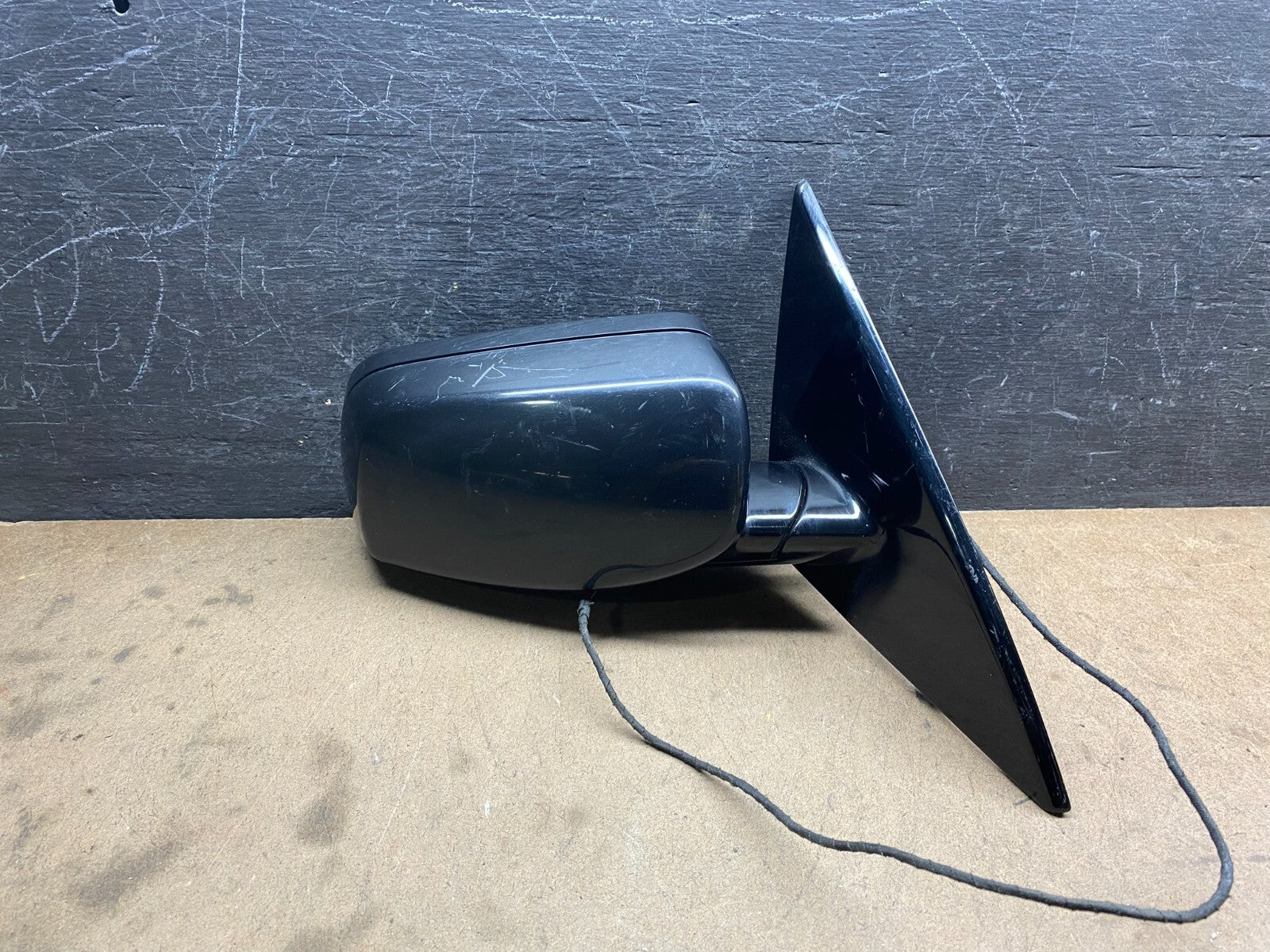 2004 - 2006 BMW 5-Series 525i 530i Right Passenger Door View Mirror L3809 DG0