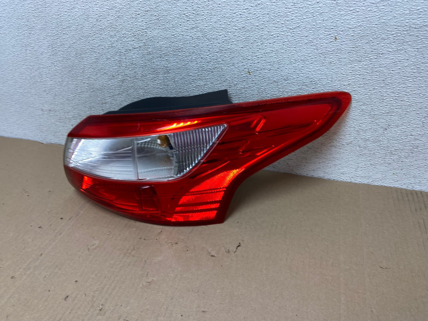 2012 2013 2014 Ford Focus Sedan Right Passenger Rh Side Tail Light AG6861 LK1
