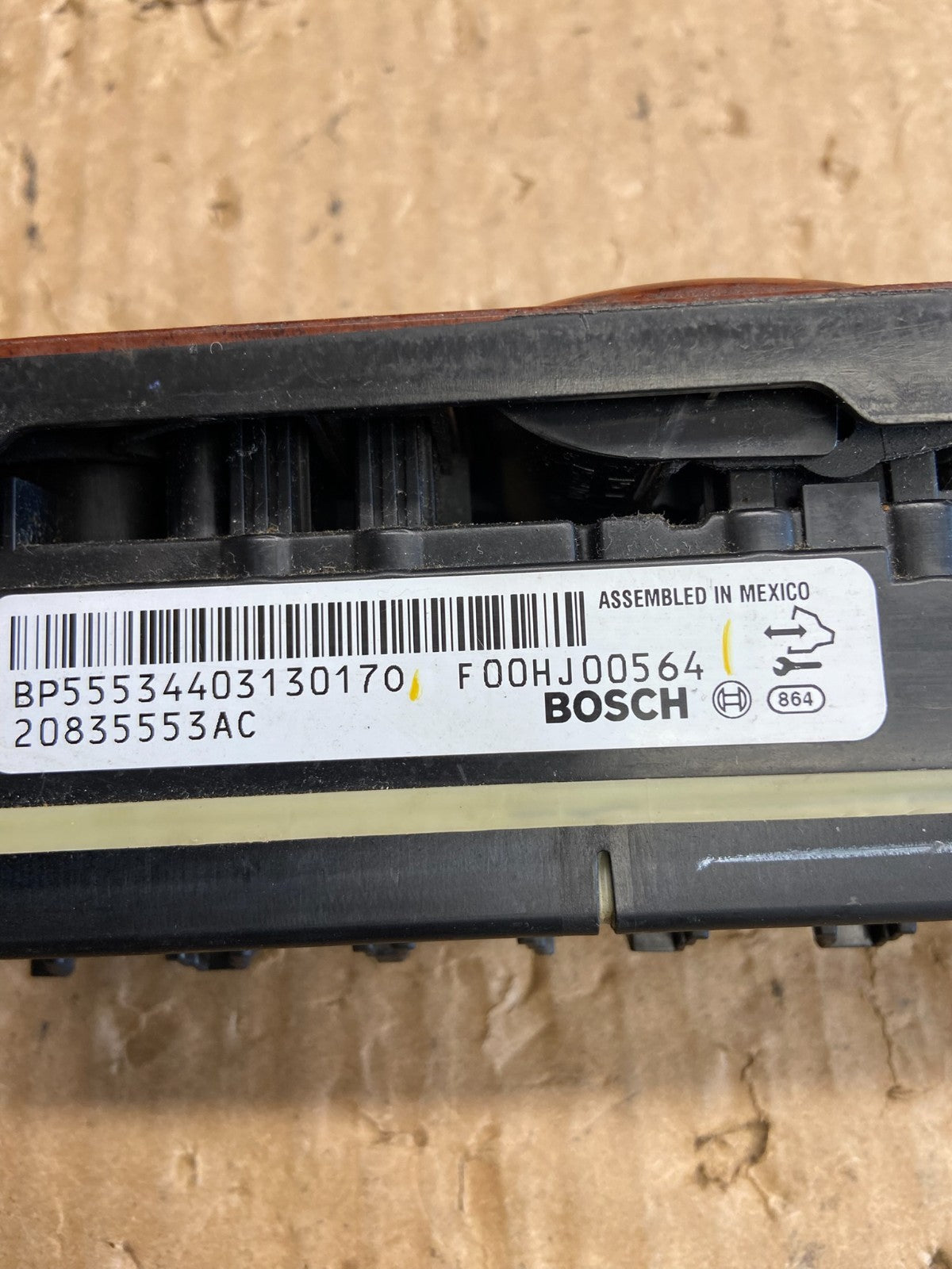 2007-2013 Chevy Suburban Tahoe Yukon Front Left Driver Window Switch AD2332 DG5