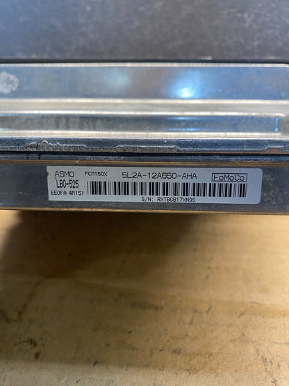 2005 Ford Explorer Mountaineer Engine Control ECU Computer Module AD7318 DG2
