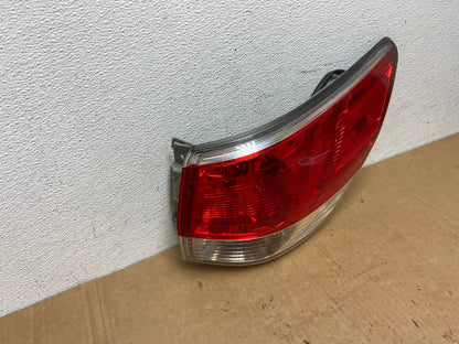 2013 to 2016 Nissan Pathfinder Passenger Right Side Tail Light AD2818 LK2
