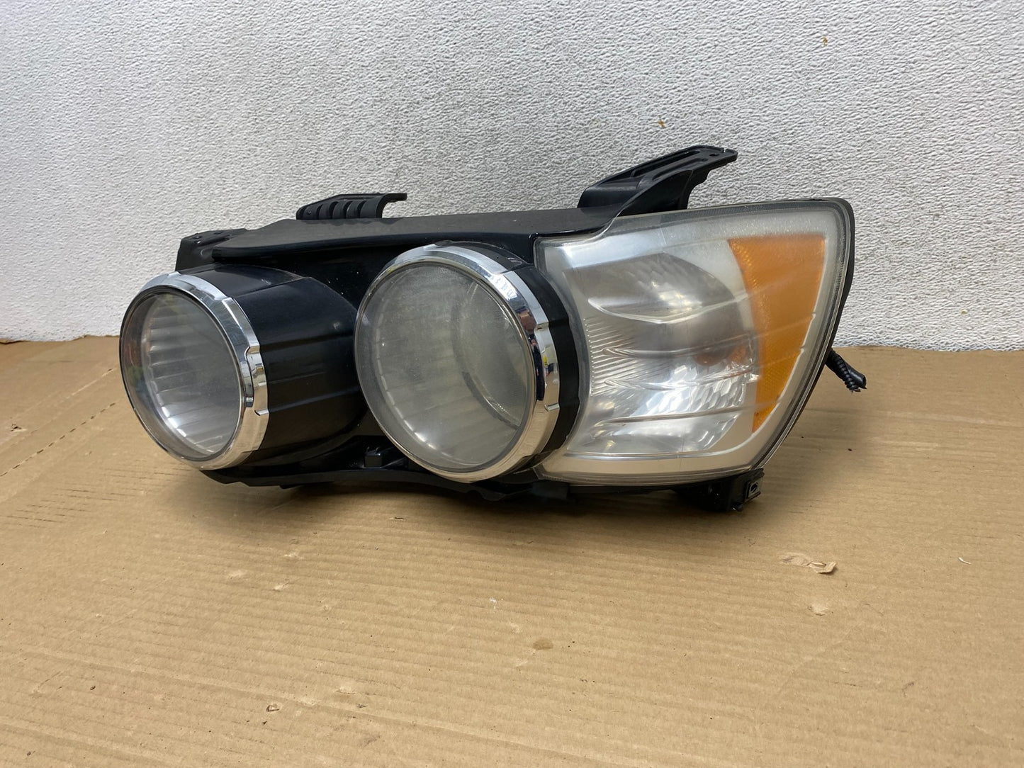 2012 to 2015 Chevrolet Sonic Left Driver LH Headlight AG8109 DW2