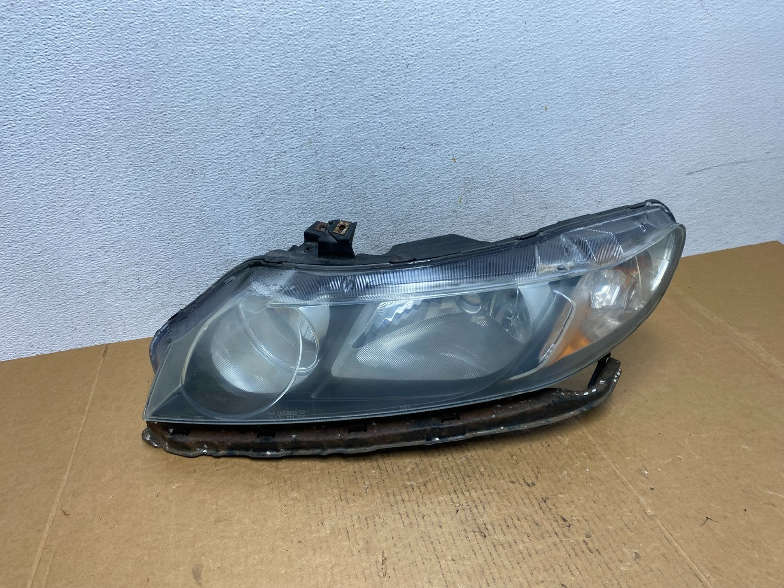 2009 2010 2011 Honda Civic Sedan Left Driver LH Headlight Halogen AD9271 DW0