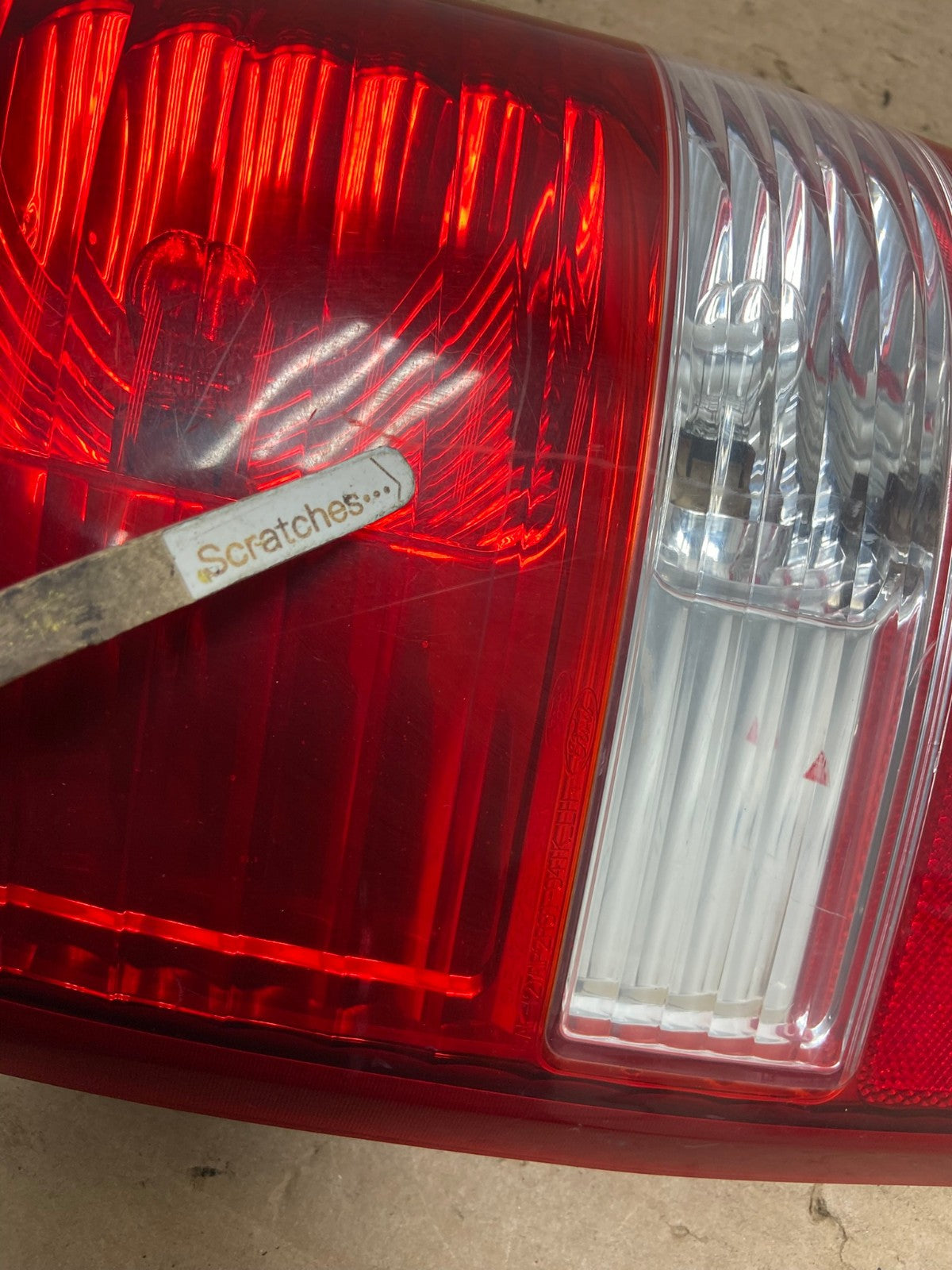 2004 to 2008 Ford F150 F-150 Left Driver LH Side Tail Light AI1102 LK3